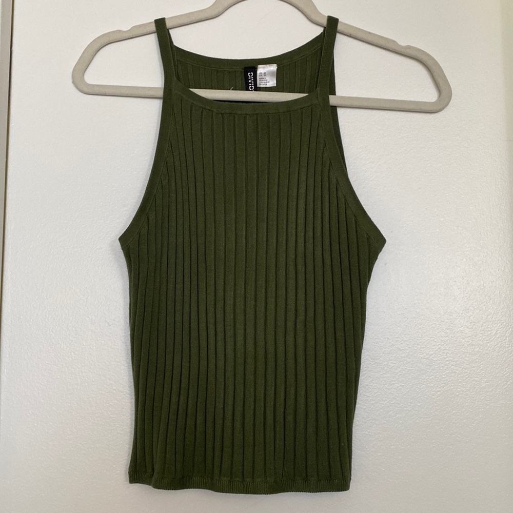 Green summer tank